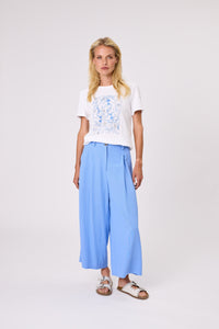 Zadie Tee