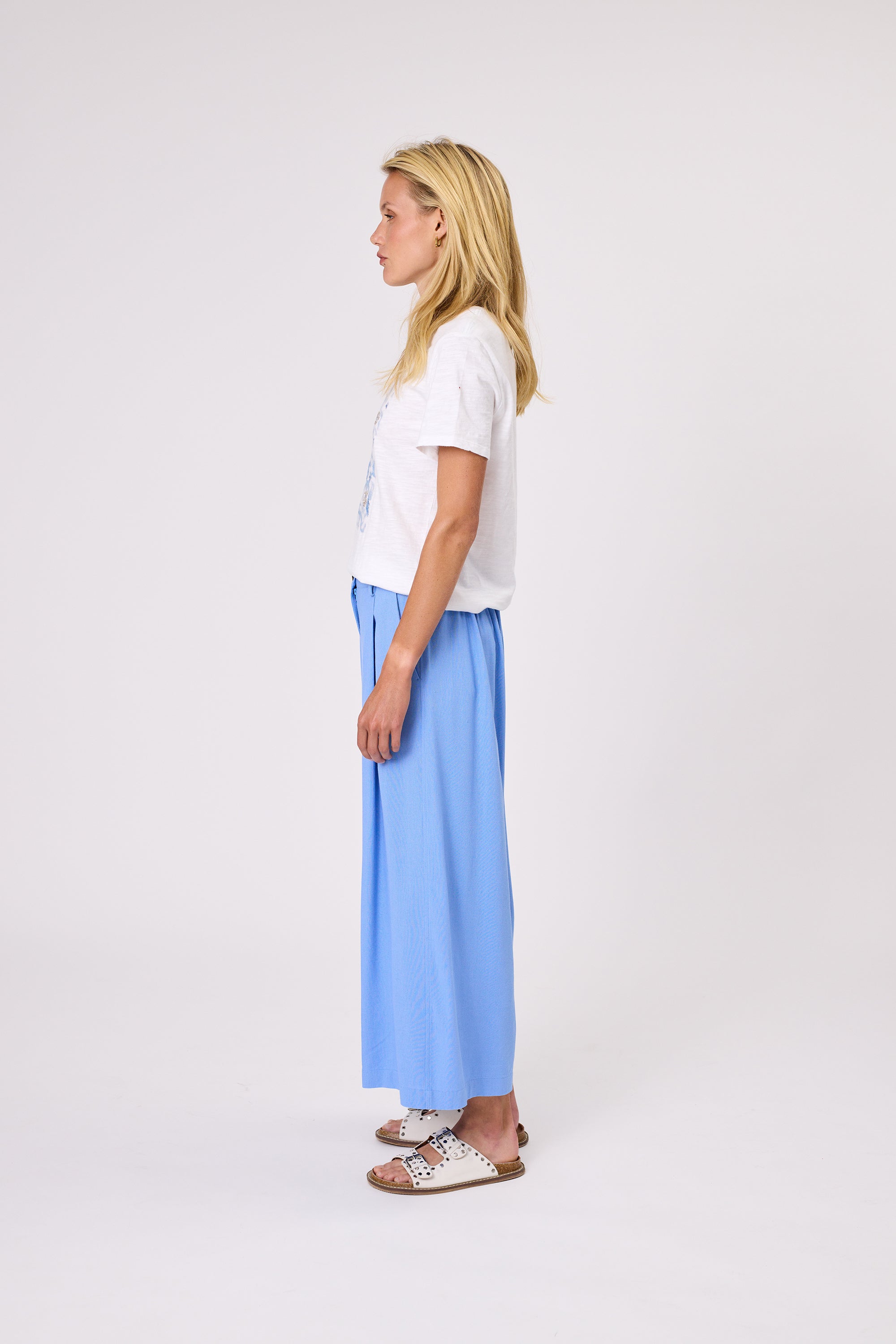 Zadie Tee