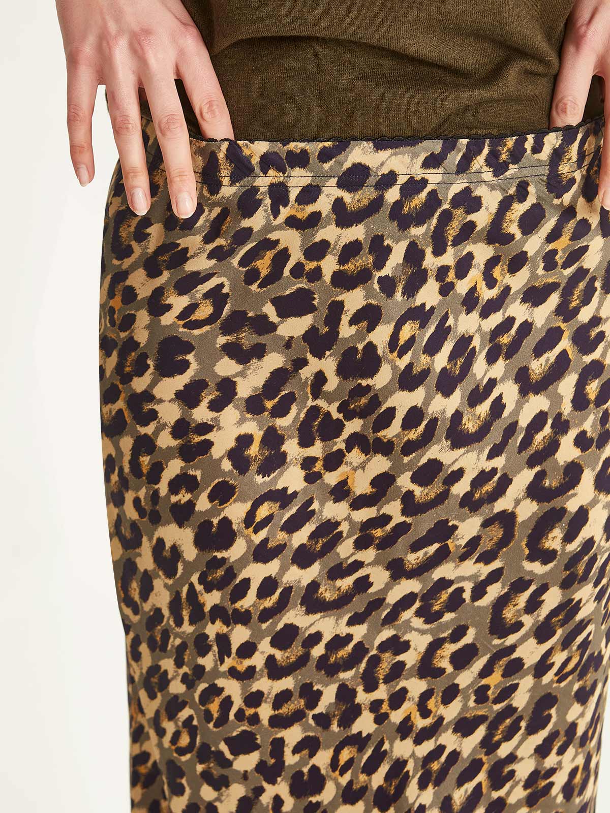 Bella Leopard Skirt